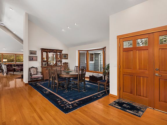 5th image of 16226 167th Ave NE