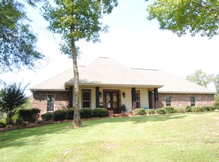 1027 Lynn Ray Rd, Petal, MS 39465