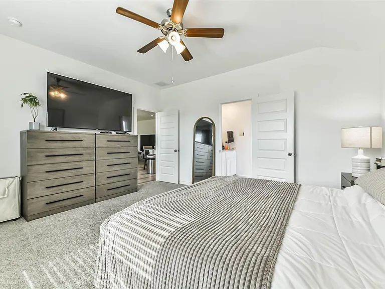 2621 Mackinac Bay Dr — Photo 19