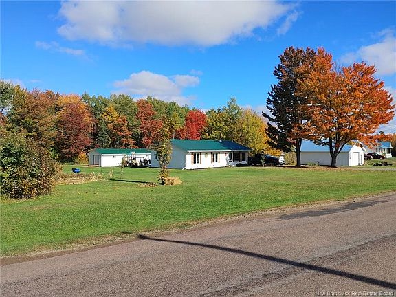 5th image of 108 Lewis Rd