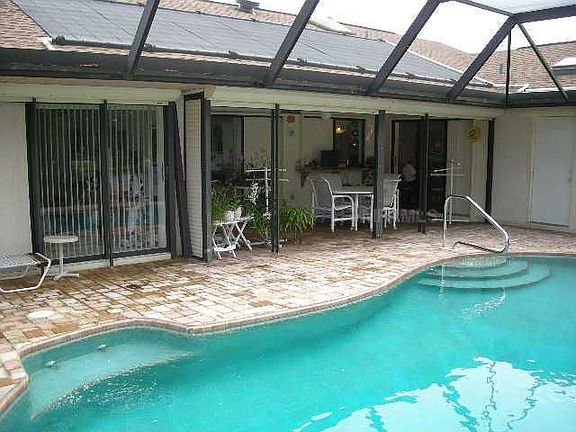 4th image of 11 Oakland Hills Pl