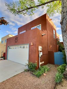 3228 El Trebol Ct, Santa Fe, NM, 87507