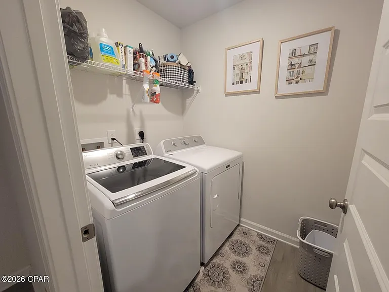 3931 Silver Spur Rd — Photo 17