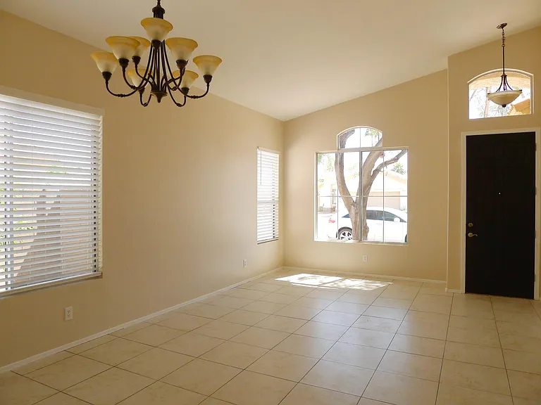 Formal living & dining