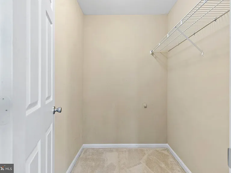 13129 Englishwood Ln — Photo 37