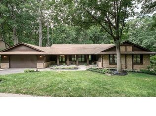 1929 Rustic Oak Rd, Chesterfield, MO 63017