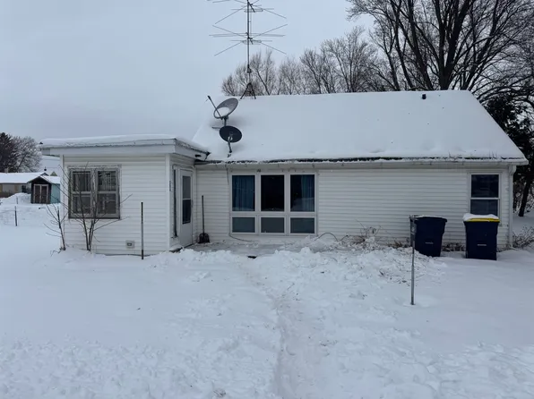 206 South St, Camp Douglas, WI 54618