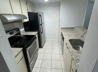 6995 NW 186th St APT E107, Hialeah, FL 33015