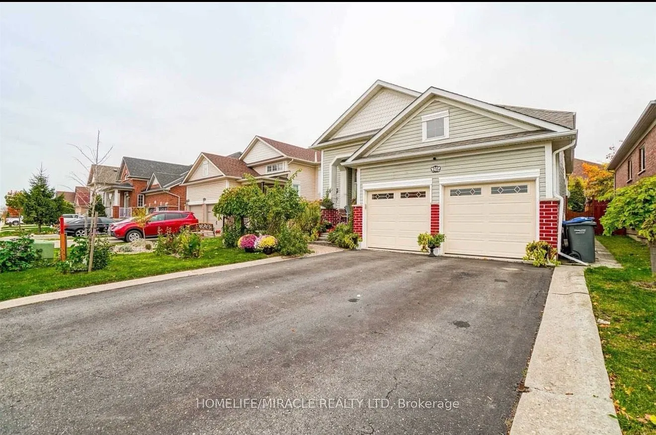 3 bed, $3,200 — Photo 1