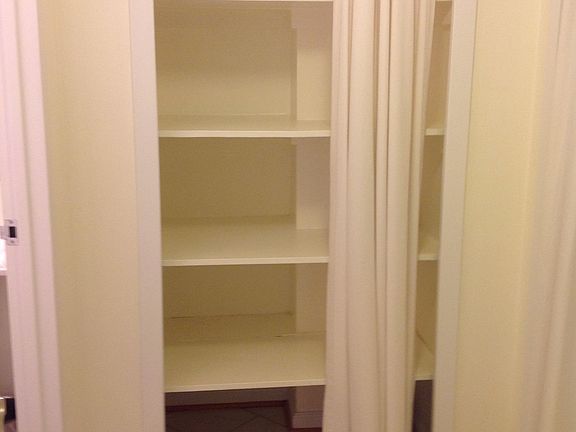 Walk in Closet