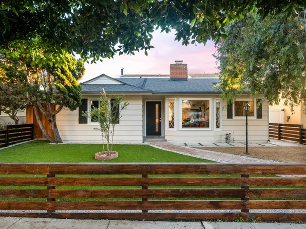 7424 W 85th St, Los Angeles, CA 90045