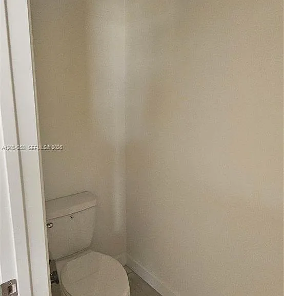 1181 SE 1st St — Photo 9