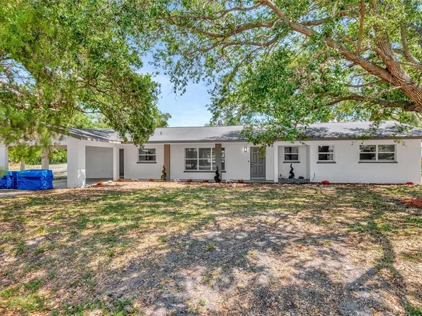 5507 28th St W, Bradenton, FL 34207