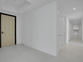 151 N Seabreeze Blvd, Fort Lauderdale, FL