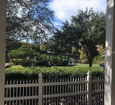 3rd image of 946 Hemingway Cir