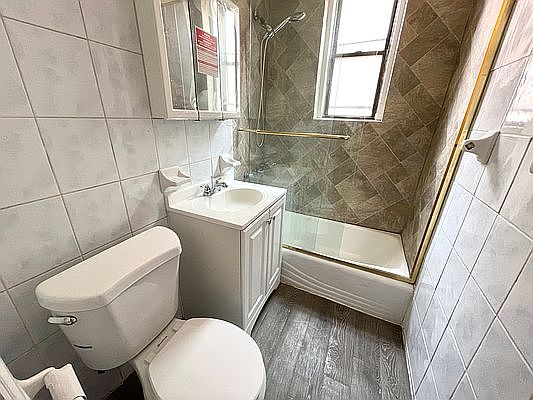 5th image of 37-10 95th St #105