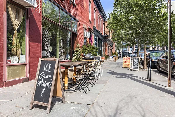 Sold by Compass | media 20