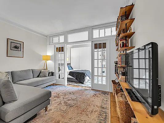 1st image of 4445 Post Rd APT 8A