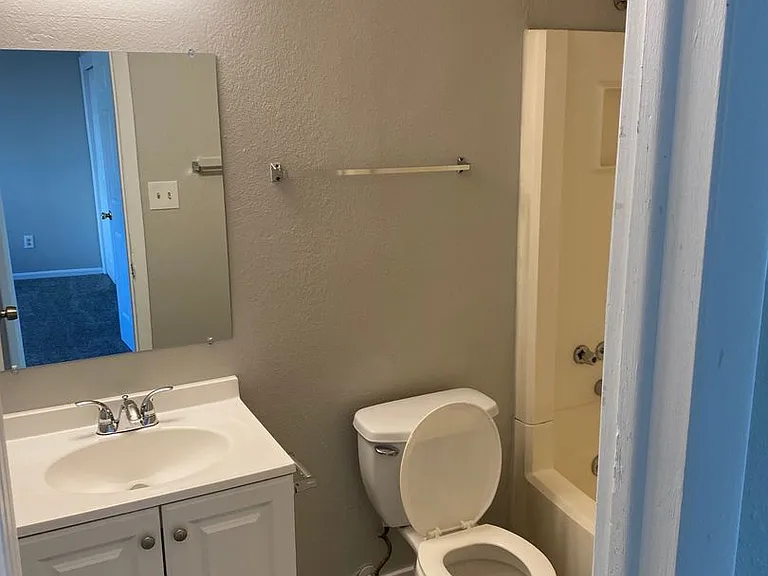 4920 King Arthur Way — Photo 5