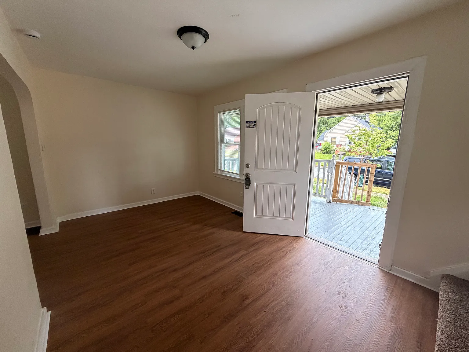 2 bed, 1064 sqft, $1,100 — Photo 3