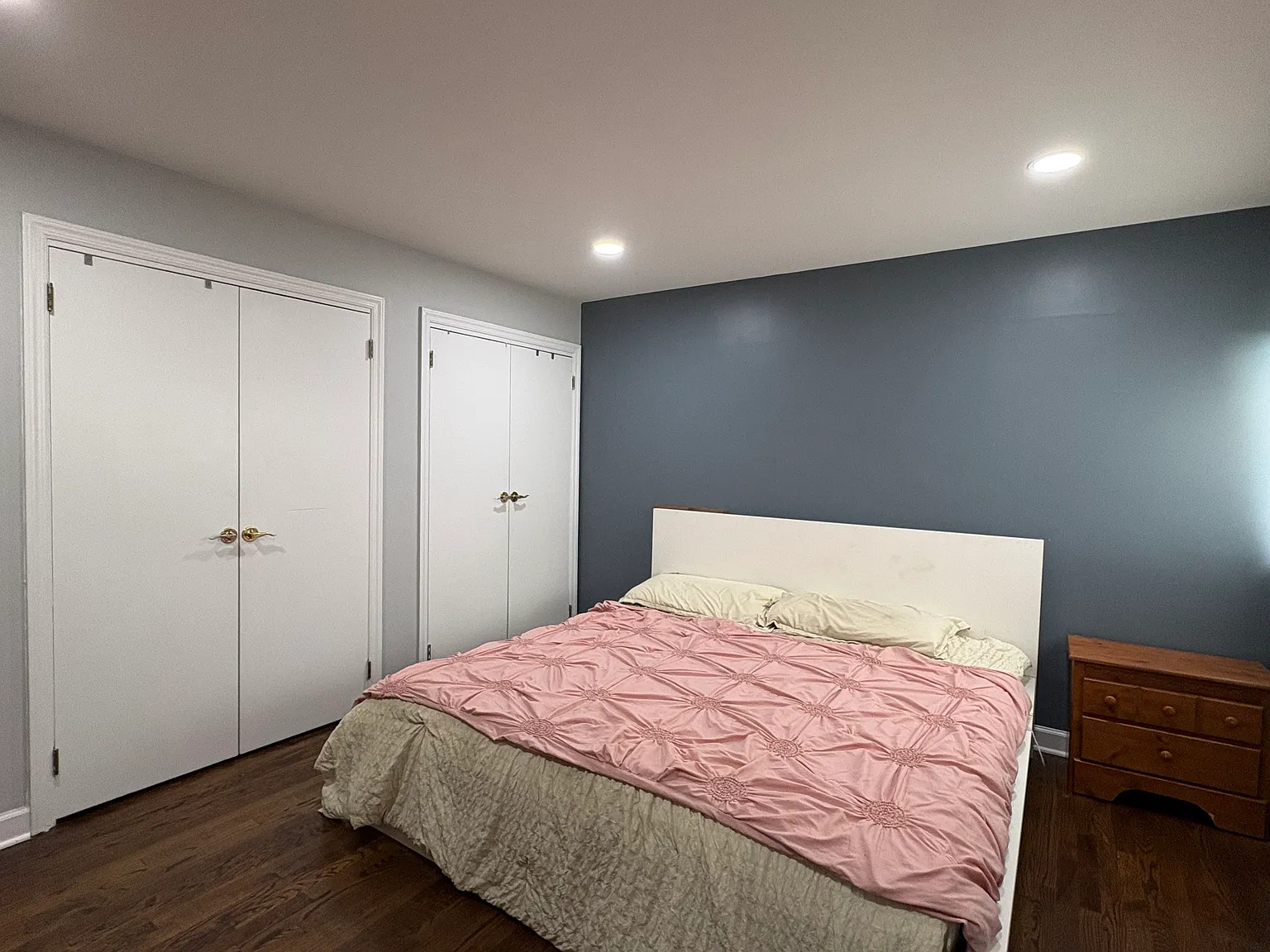 2 bed, 900 sqft, $3,500 — Photo 3