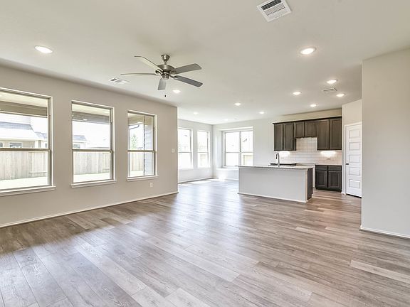 Gladewater Floor Plan
