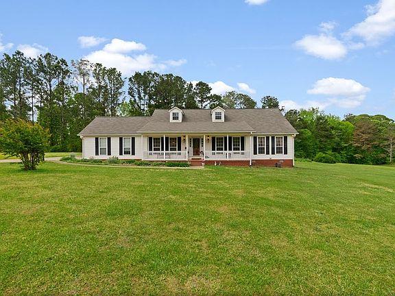 3rd image of 147 Triplett Rd