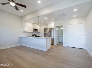 2042 E River Rd #204, Tucson, AZ 85718