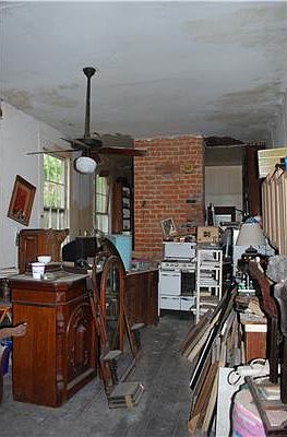 4th image of 824 Orange St