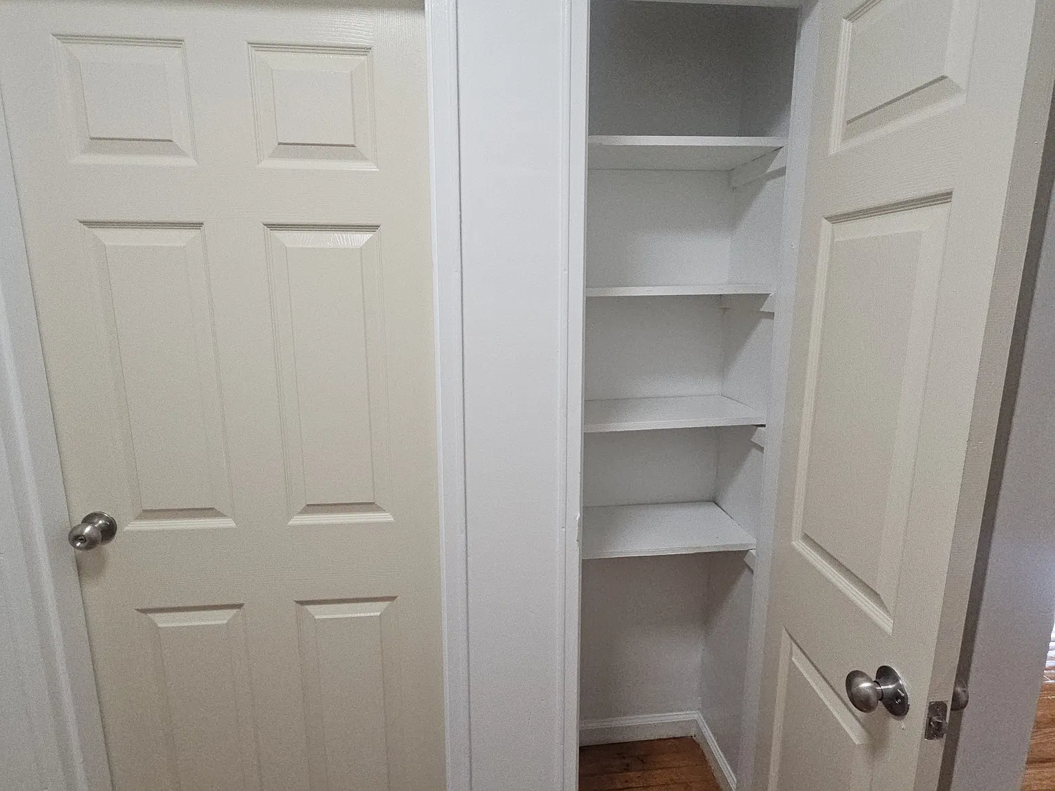 2 bed, $2,200 — Photo 3