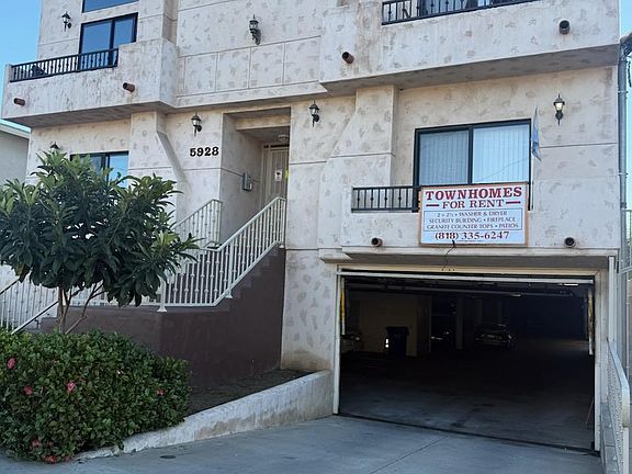 5th image of 5928 Woodman Ave