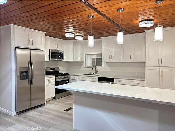 5th image of 20726 Grand Ave