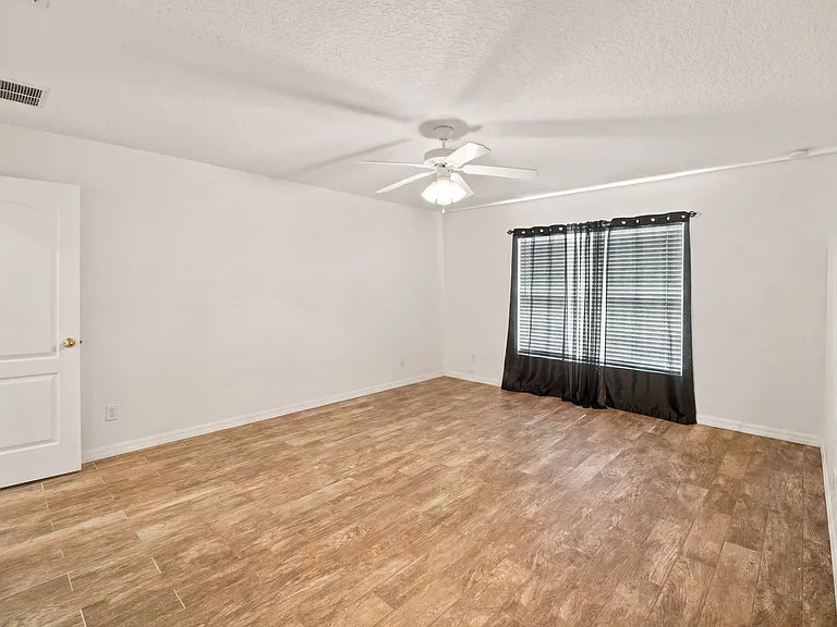 6013 Brick Rd — Photo 15