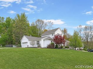 5317 Rischow Dr SW, Wyoming, MI 49509
