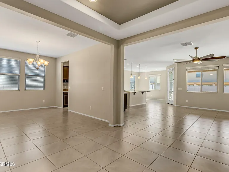 5429 W Lydia Ln — Photo 21
