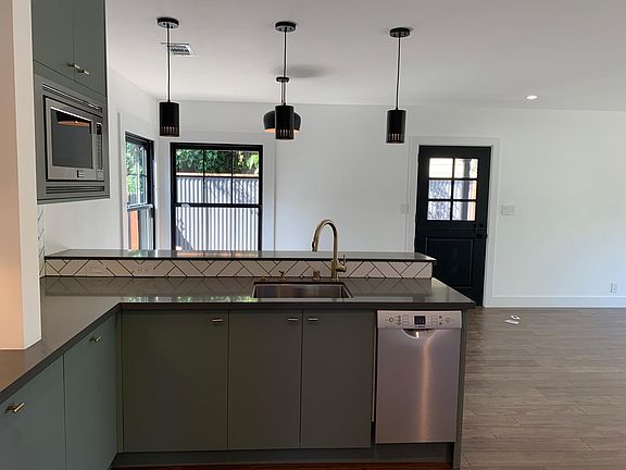 Large corner double hung windows