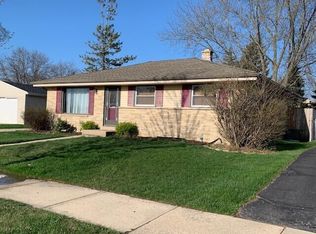 4920 Pershing Blvd, Kenosha, WI 53144