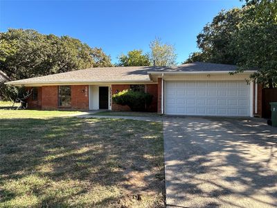 5816 Gatewood Dr, Arlington, TX, 76016