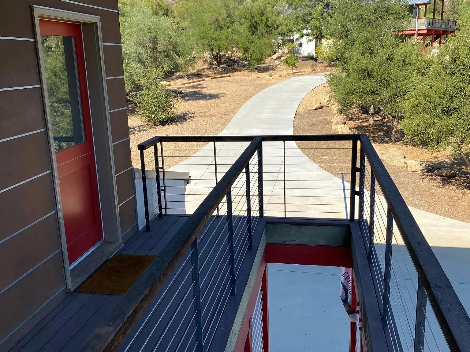 1005 N Signal St — Photo 2