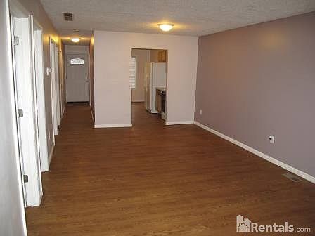 5th image of 26155 Geneva St #10