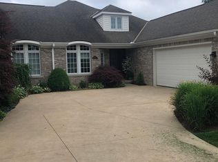 47 Mariners Cv, Vermilion, OH 44089