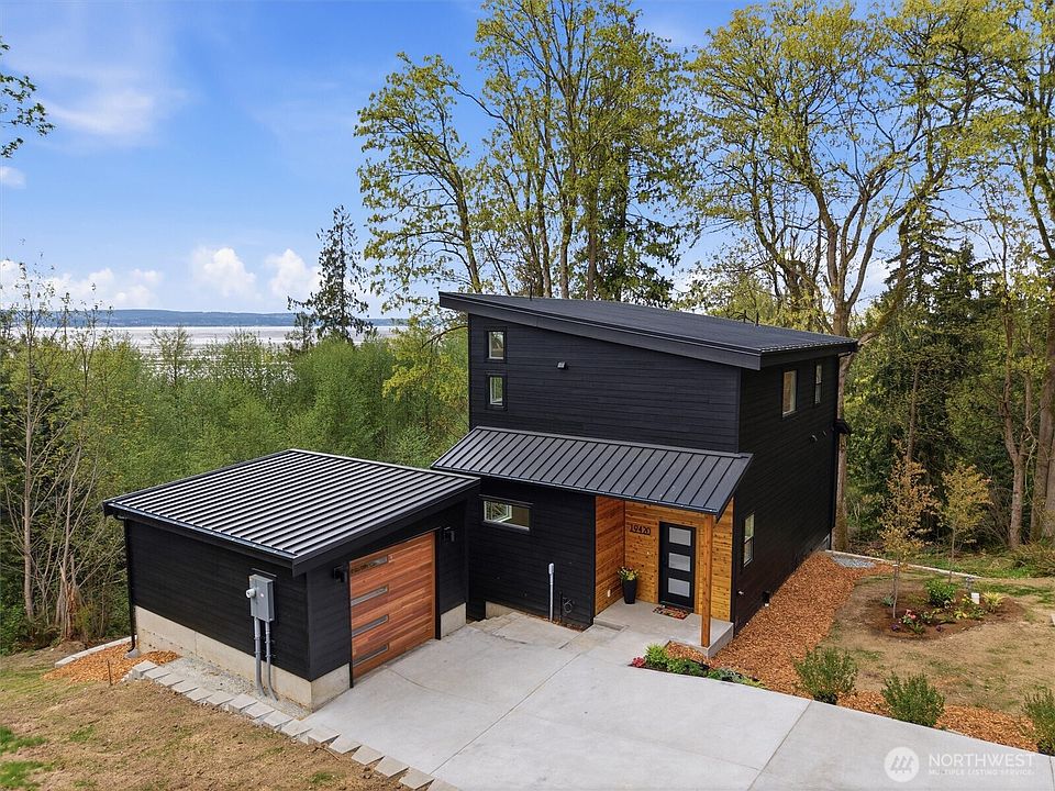 1st image of 19420 93rd Drive NW