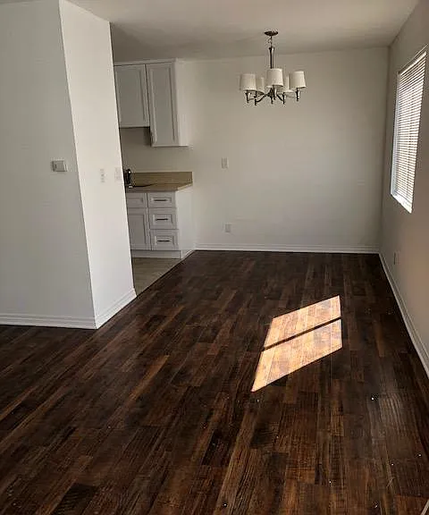 12349 Oxnard St — Photo 7