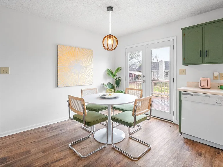 3231 Tabby Dr — Photo 18