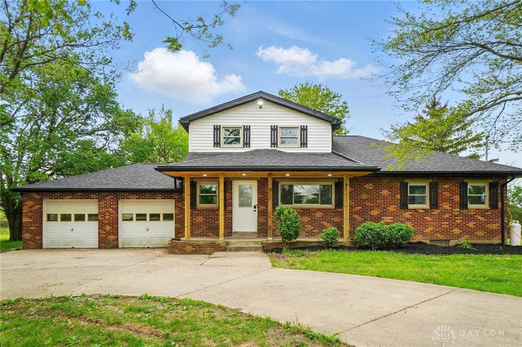 Real estate listing image