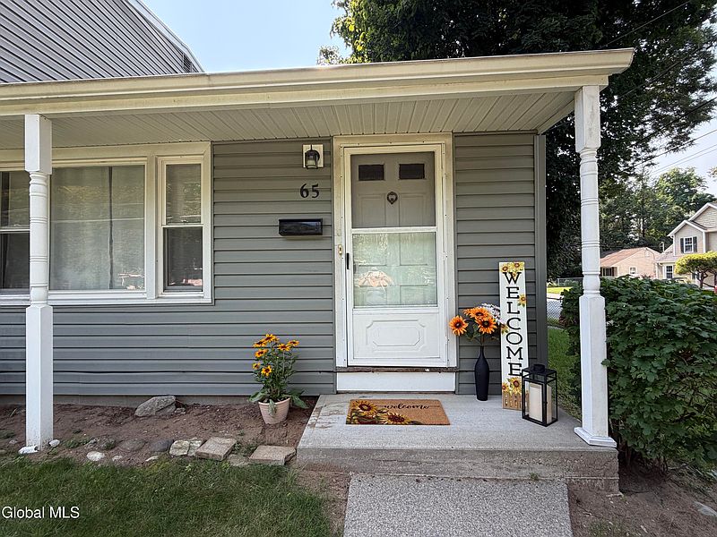 4th image of 65 Locust Park