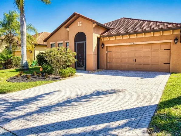 12168 Country Day Cir, Fort Myers, FL 33913