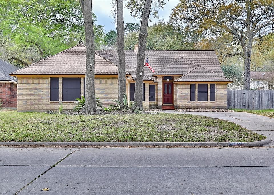 1st image of 2619 Brookdale Dr
