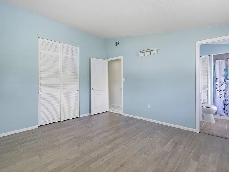 22312 Lasalle Rd — Photo 19