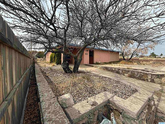 2nd image of 2311 N Juniper Ave